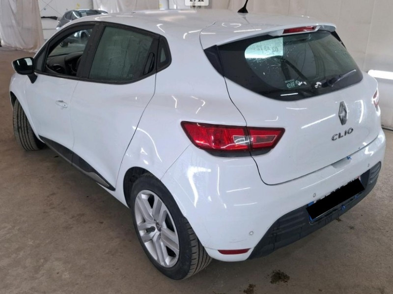 RENAULT CLIO IV - Photo 3