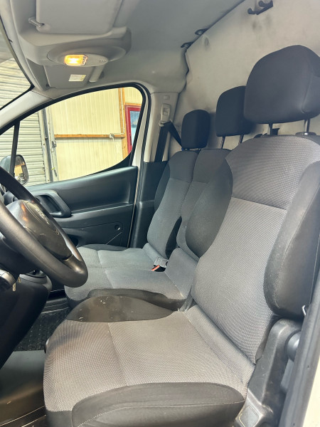 CITROEN BERLINGO - Photo 11